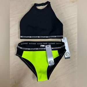 Glide soul bikini woman’s L neoprene halter top